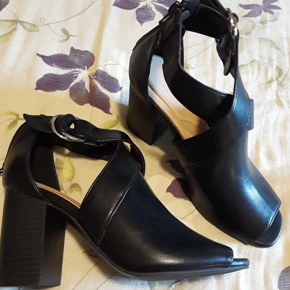 Womens Apt 9 Black Peeptoe Booties - Picture 1 of 9